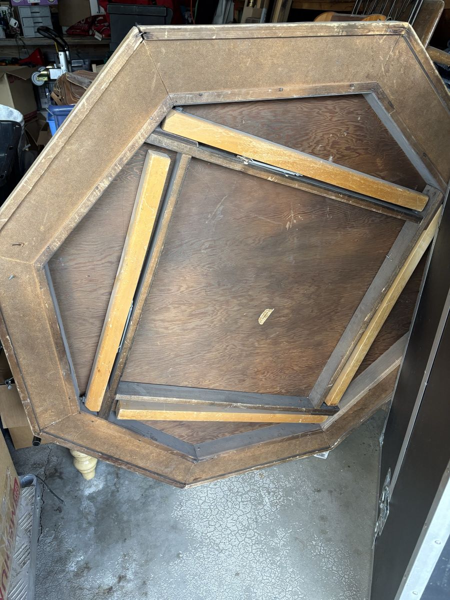 Main image 3