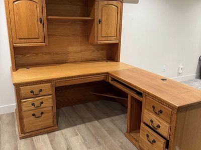 Oak Finish L-Shaped Office Desk with Hutch and Storage Drawers