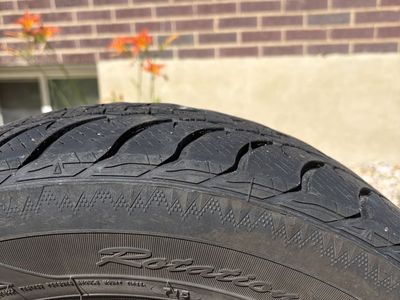Goodyear Snow Tires 195/65 R15