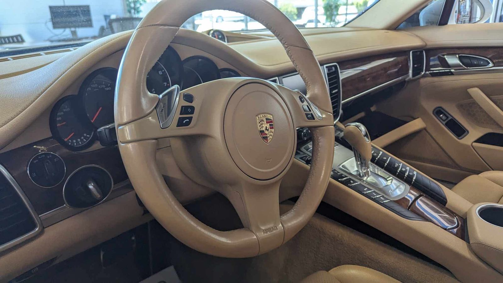 2013 Porsche Panamera Platinum Edition