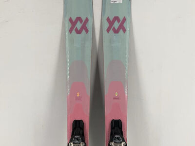 2025 Volkl Blaze 104 w/ Marker Squire TCX 11 Demo Bindings