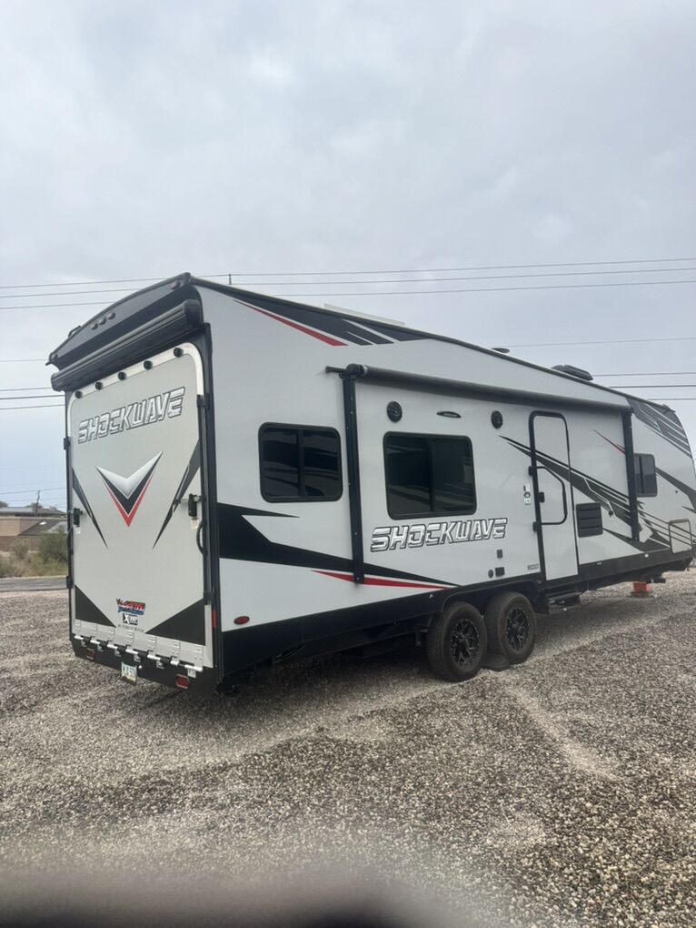 2021 Forest River Shockwave 25RQG-MX Toy Hauler