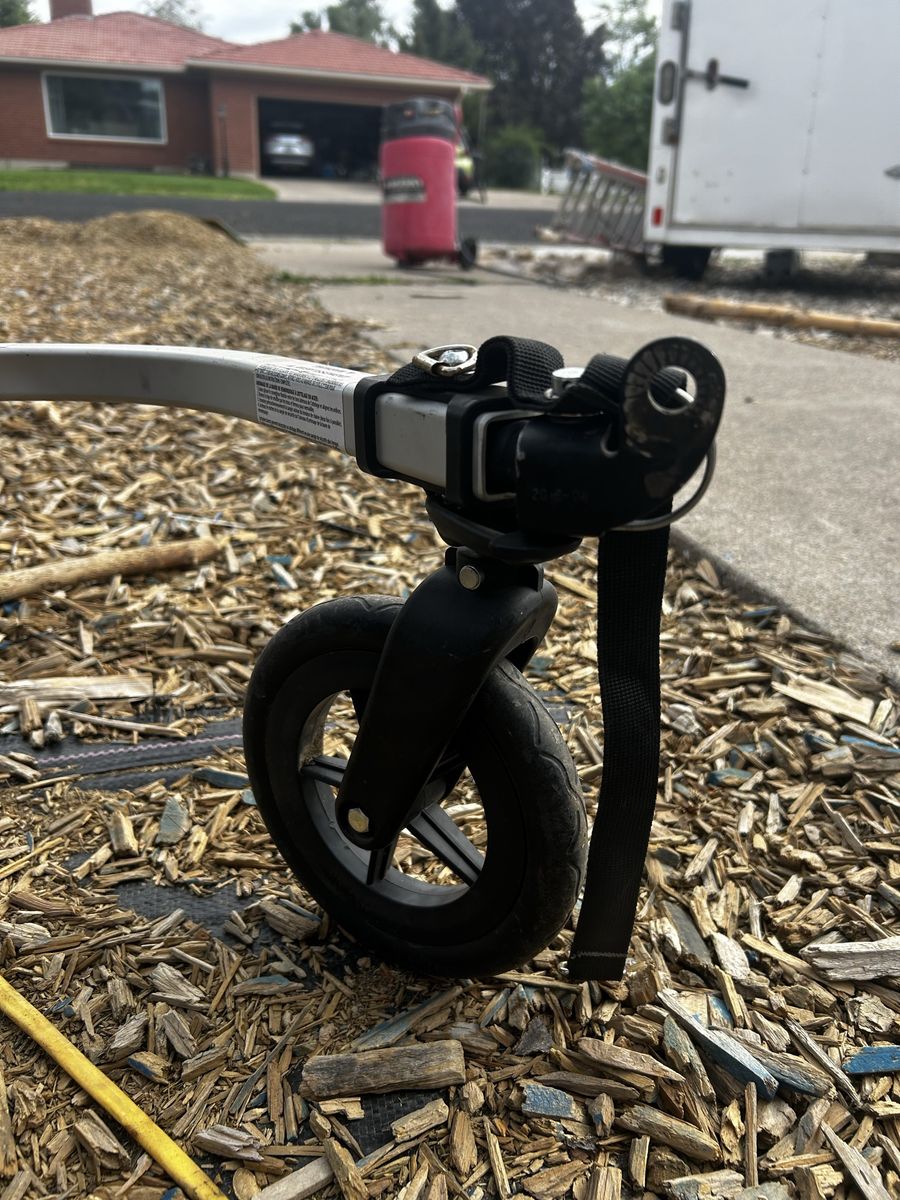 Main image 4