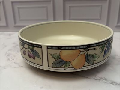 Mikasa Intaglio Garden Harvest CA29 Serving Bowl Vegetable Bowl