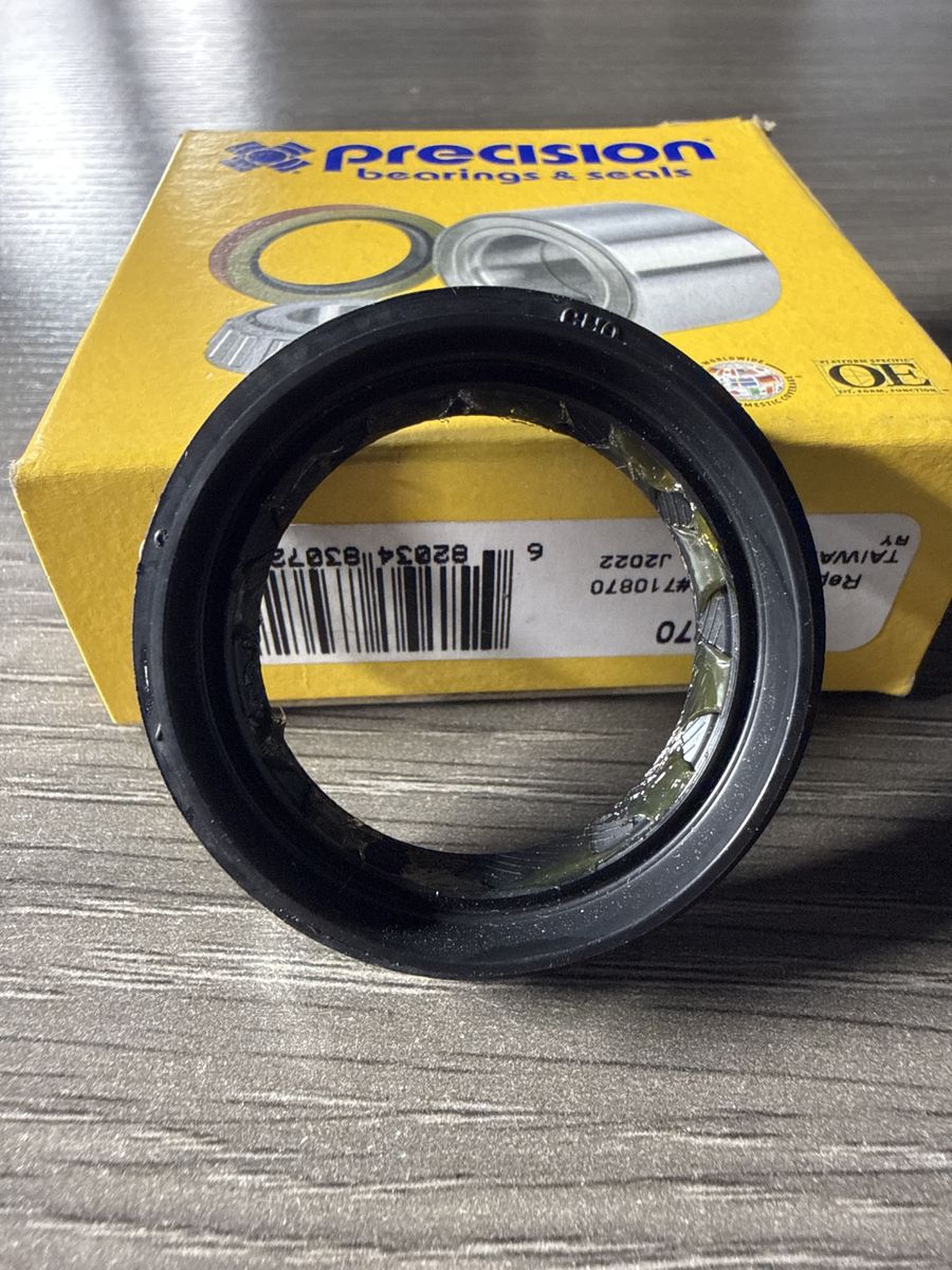 Shaft Seal for RAV4 2005-2016