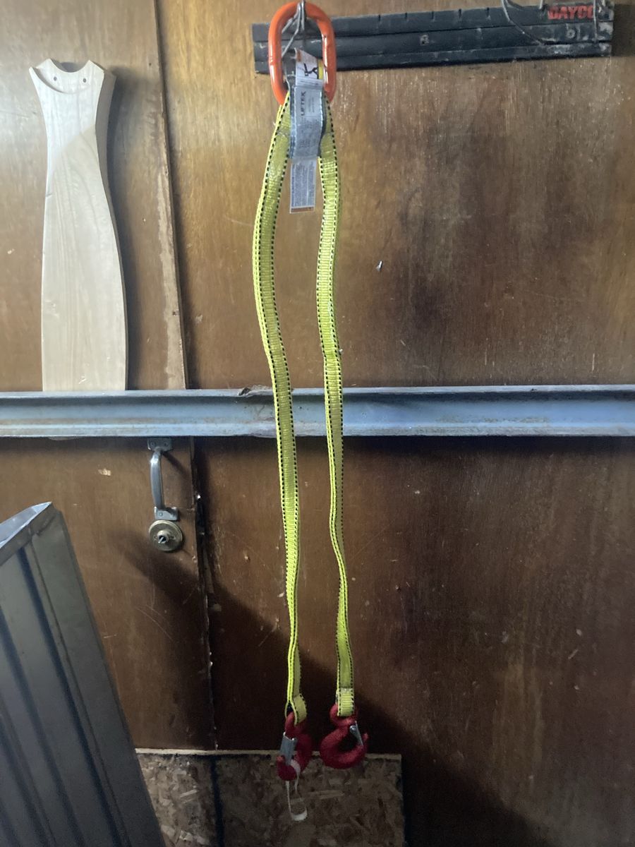 Liftex 4”leg sling with hooks