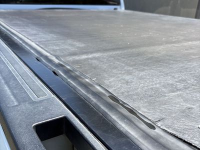 Truck bed cover