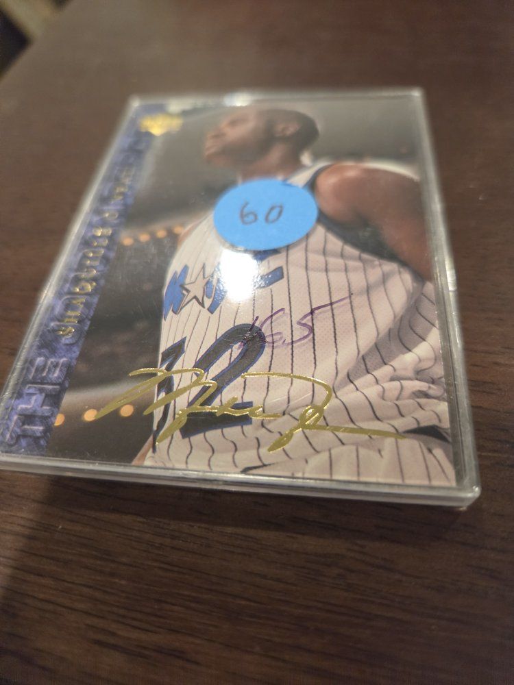 Shaquille O'Neal Autographed Rookie Card (Upper Deck) - NBA Collectible