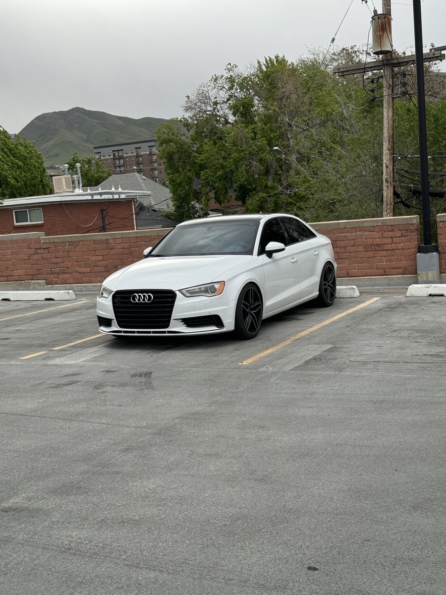 2015 Audi S3 2.0T quattro Premium Plus