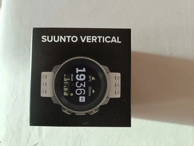 Suunto Vertical Solar