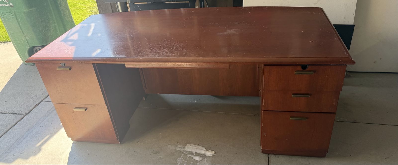 Executive Desk **FREE**