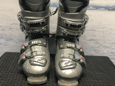 Used Nordica One Easy 5 Ski Boot 22.5MP