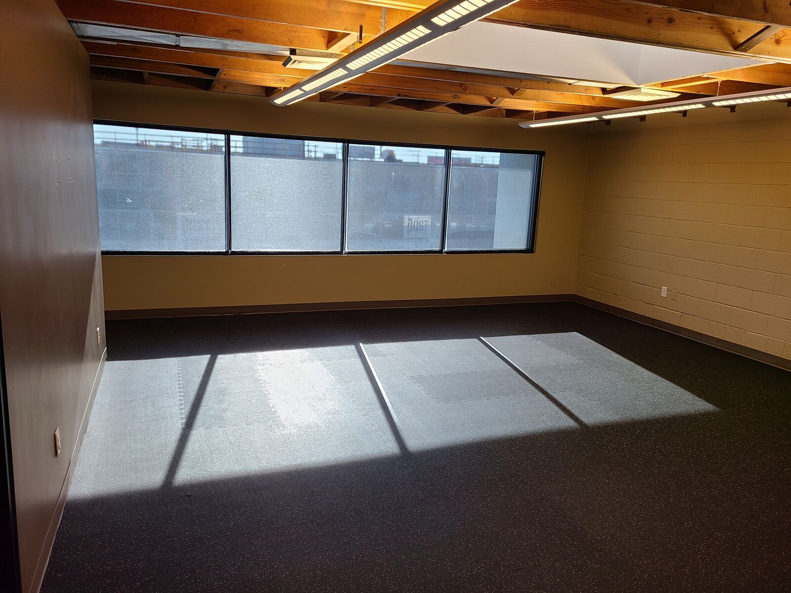 Office Retail 535 S. 300 W.