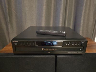 Sony CDP-CE375 5-Disc CD Changer Compact Disc Player with Remote