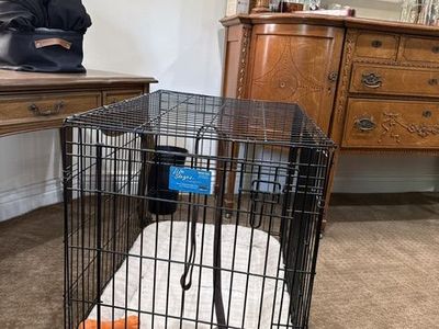 Dog Crate, Large Metal 36 24 27