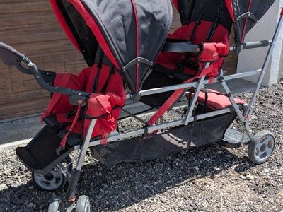 Joovy Caboose Triple Stroller