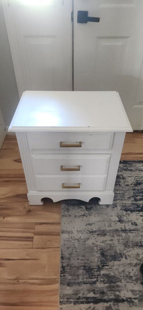 White Wood Nightstand with 3 Drawers and Brass Pulls - Bedside or End Table