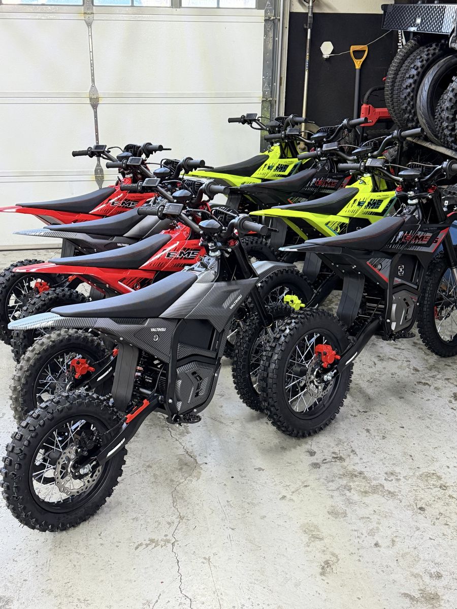 Valtinsu EM5 40MPH 12/14 electric dirtbike Brand New