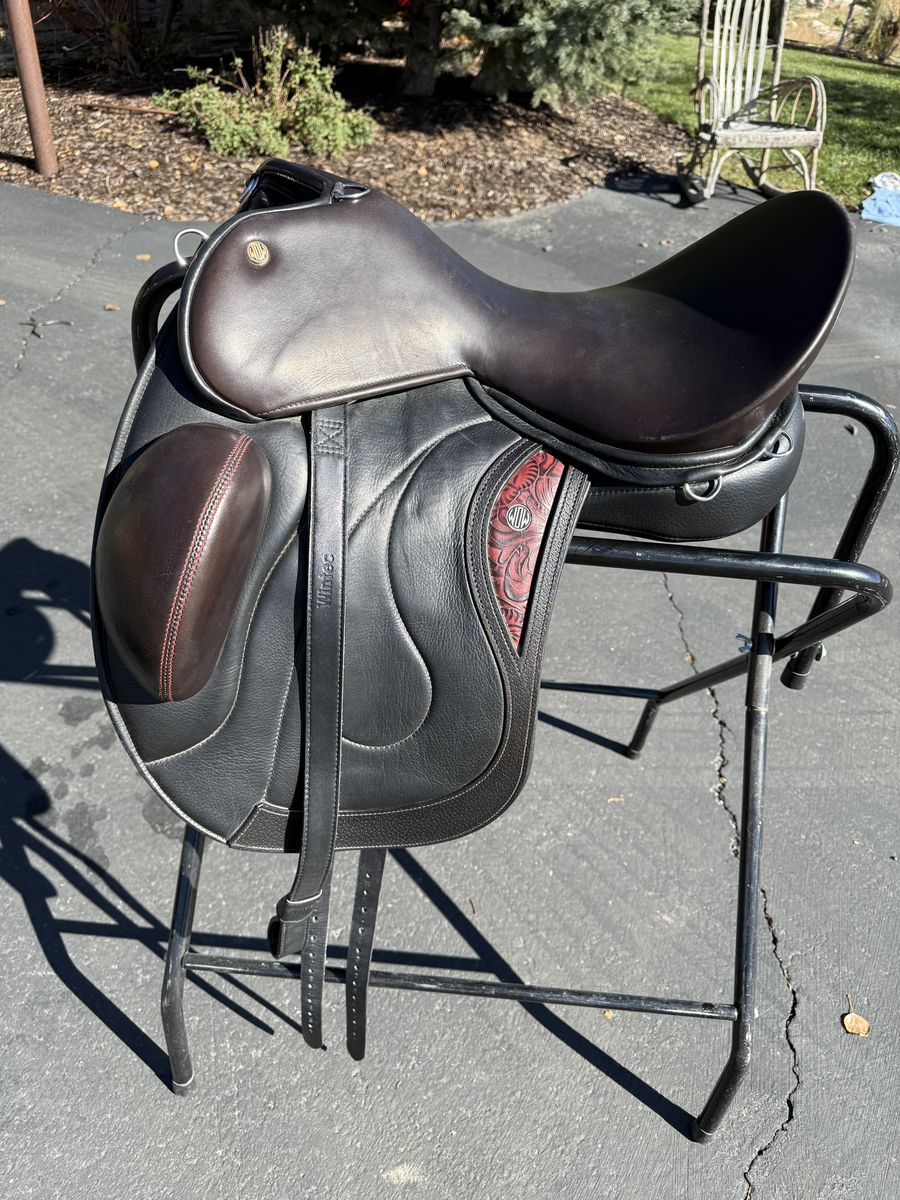 WOW saddle