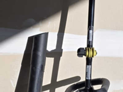 Cordless String trimmer with Battery and Charger and Leaf Blower