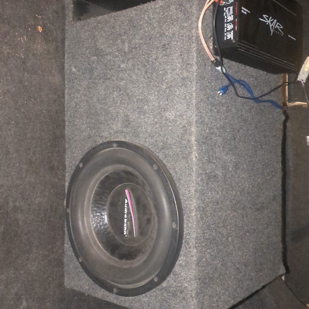12 in sub. tuned box 30-36 hz