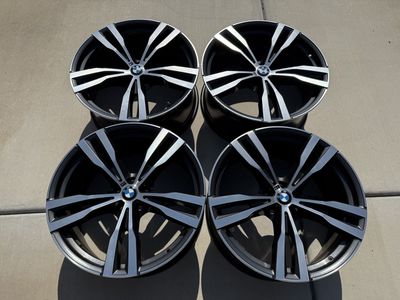 BMW 21" 754M OEM wheels