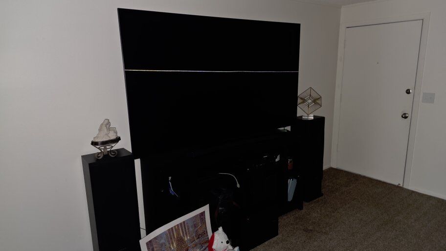 Samsung Neo QLed 85" model 2024 top of the Gama