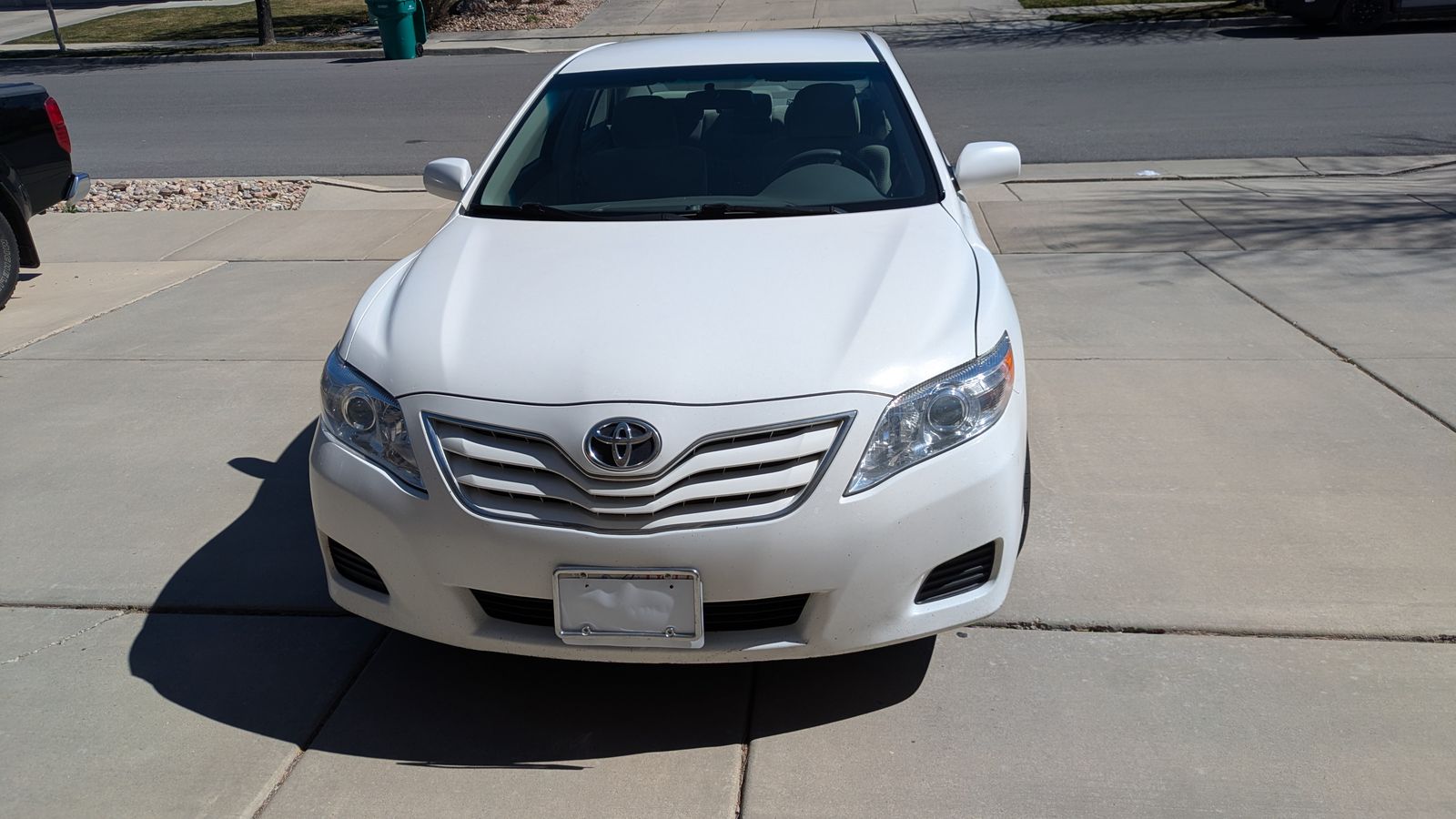 2011 TOYOTA CAMRY LE
