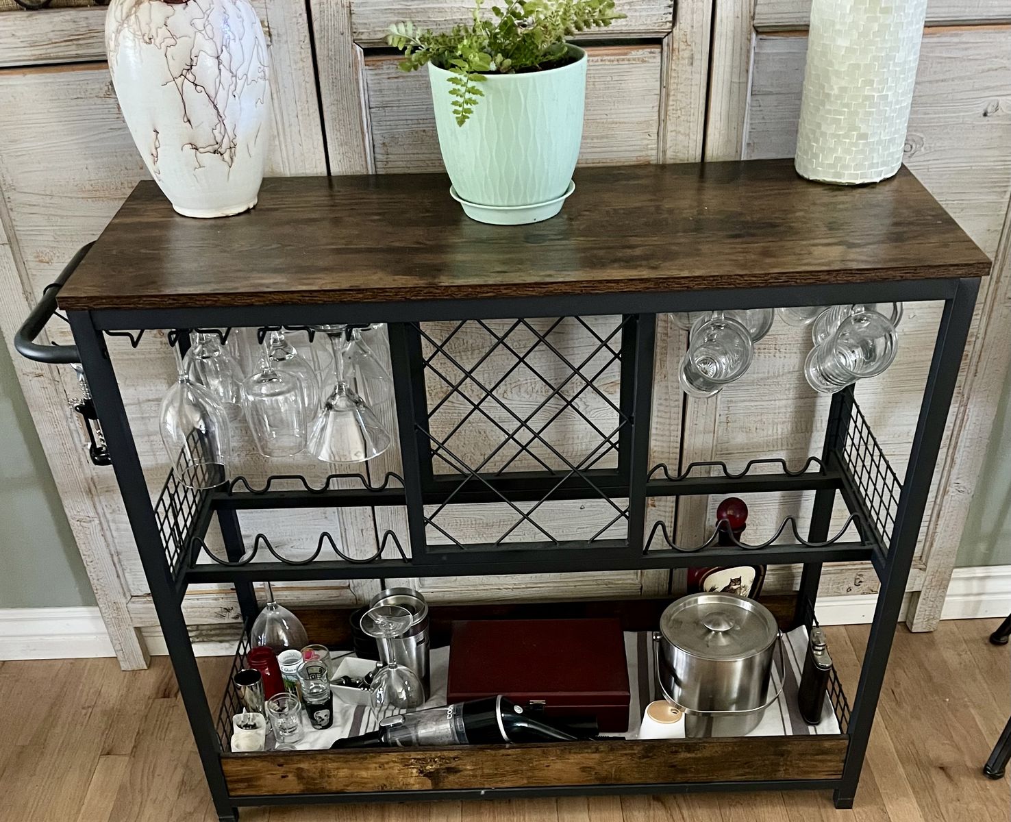 3ft wide bar