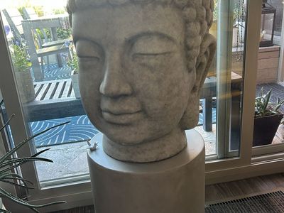BUDDHA LARGE HEAD & CONCRETE PEDESTAL