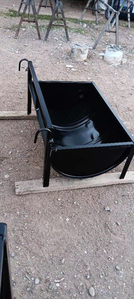 New, grain, cubes, pellets, etc, feeder