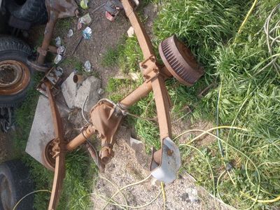 rear axles for 1/4 ton vehicle laf springs include