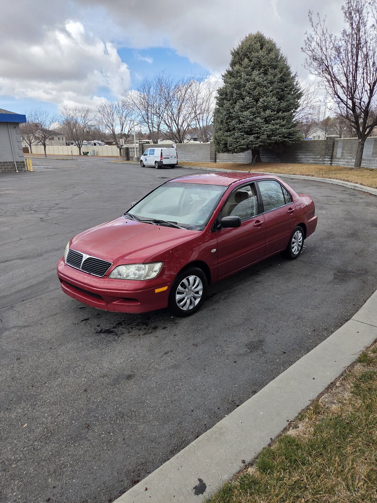 2002 mitsubishi lancer 2.0l auto fwd 260k miles OPEN TO CASH OR TRADES
