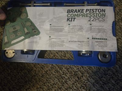 Brake Piston Compression Kit