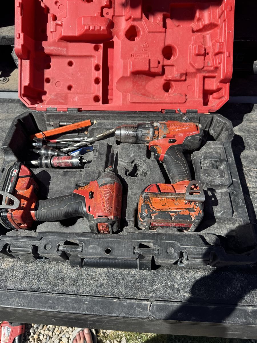 Milwaukee M1 18 drill and impact combo kit