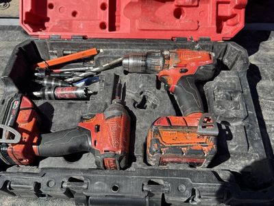 Milwaukee M1 18 drill and impact combo kit