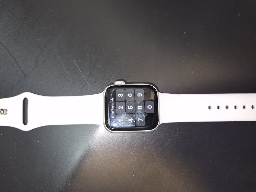 apple smart watch 44mm se