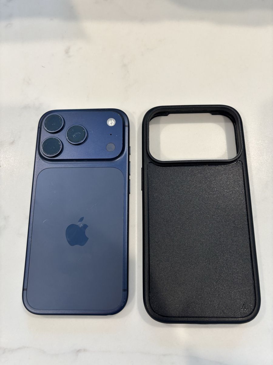 iPhone 17 Pro 256GB (100% battery)