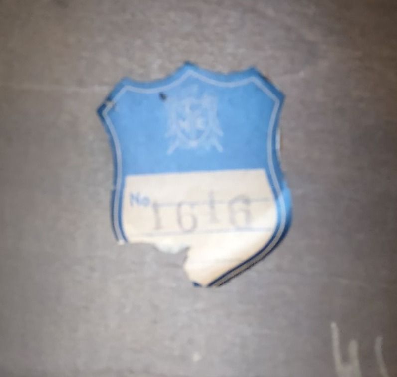 Main image 7
