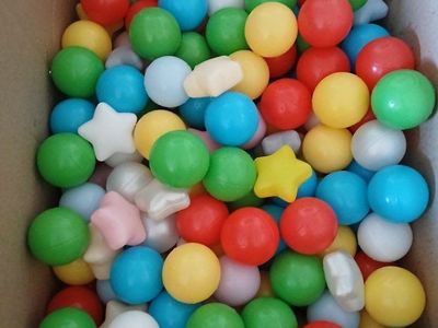 ball pit balls