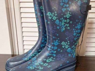 NWT Western Chief Women's Rain Boots Sz 9