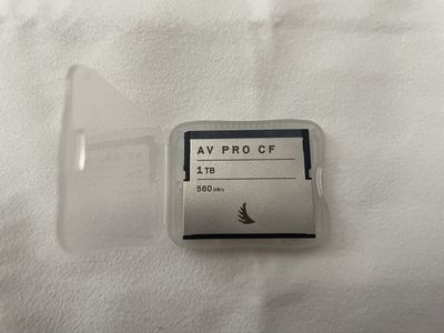 Angelbird AV PRO CF 1TB 560MB/s CFast 2.0 Memory Card with ProGrade Reader
