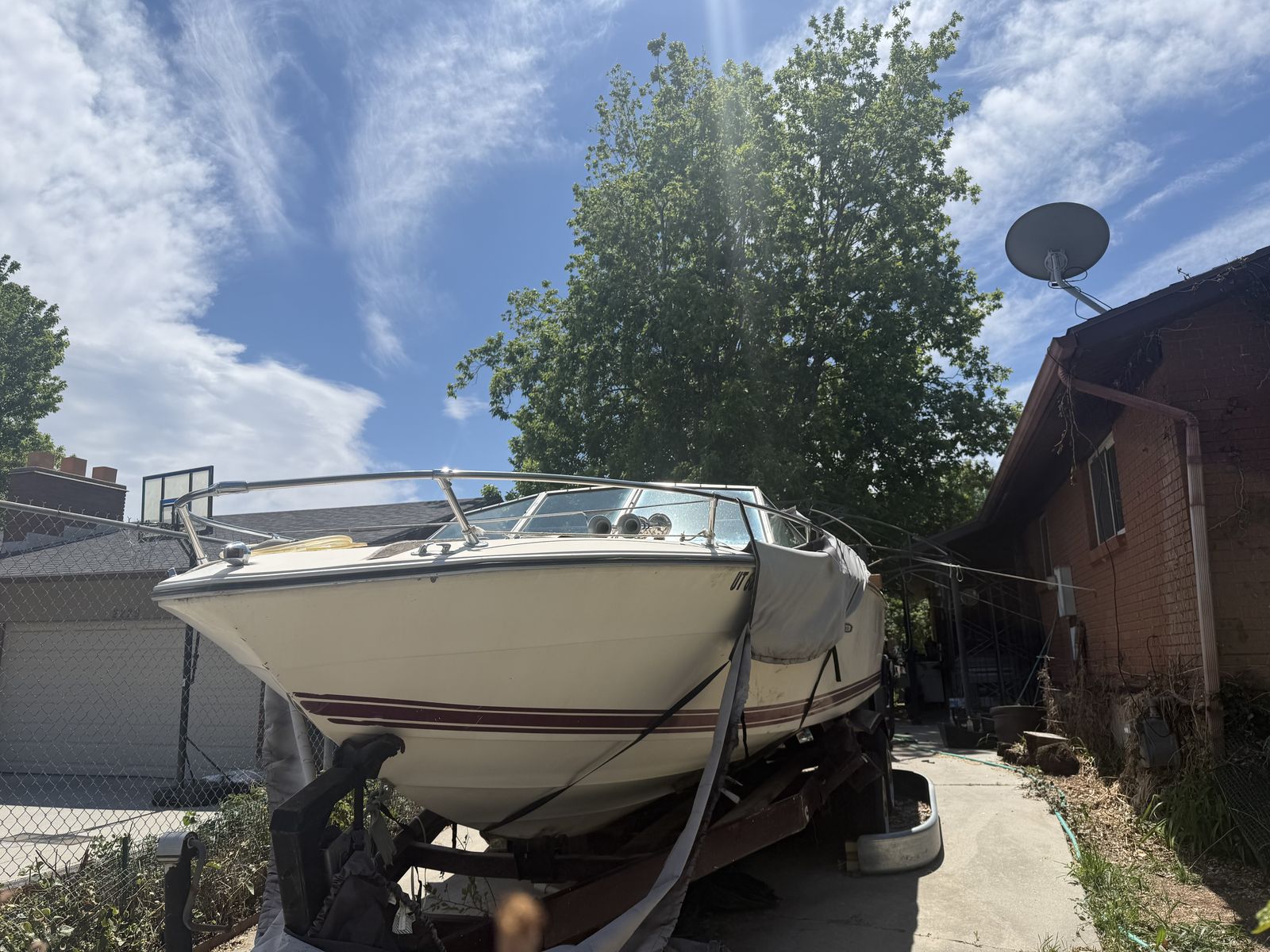FREE - 1977 Sea Ray SRV 200 stern drive boat
