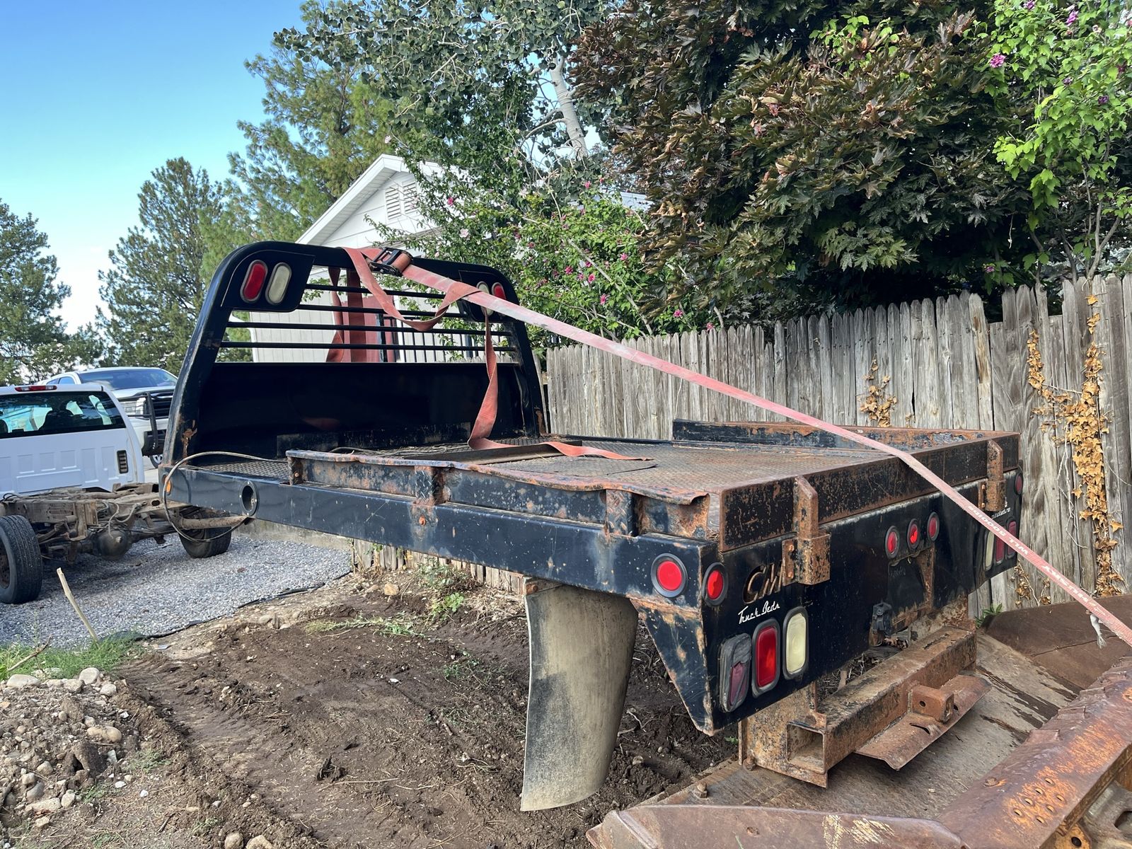 Truck Bed Flat Bed