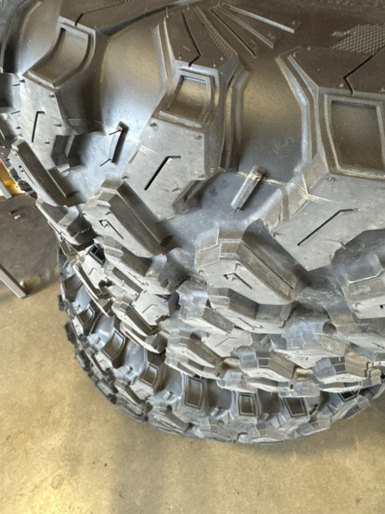 30x9.00R15 Can Am Takeoffs