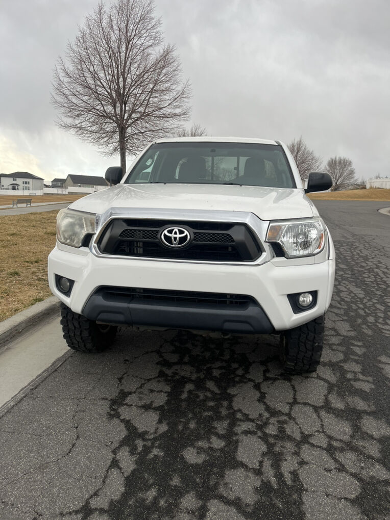 2014 TOYOTA TACOMA Base