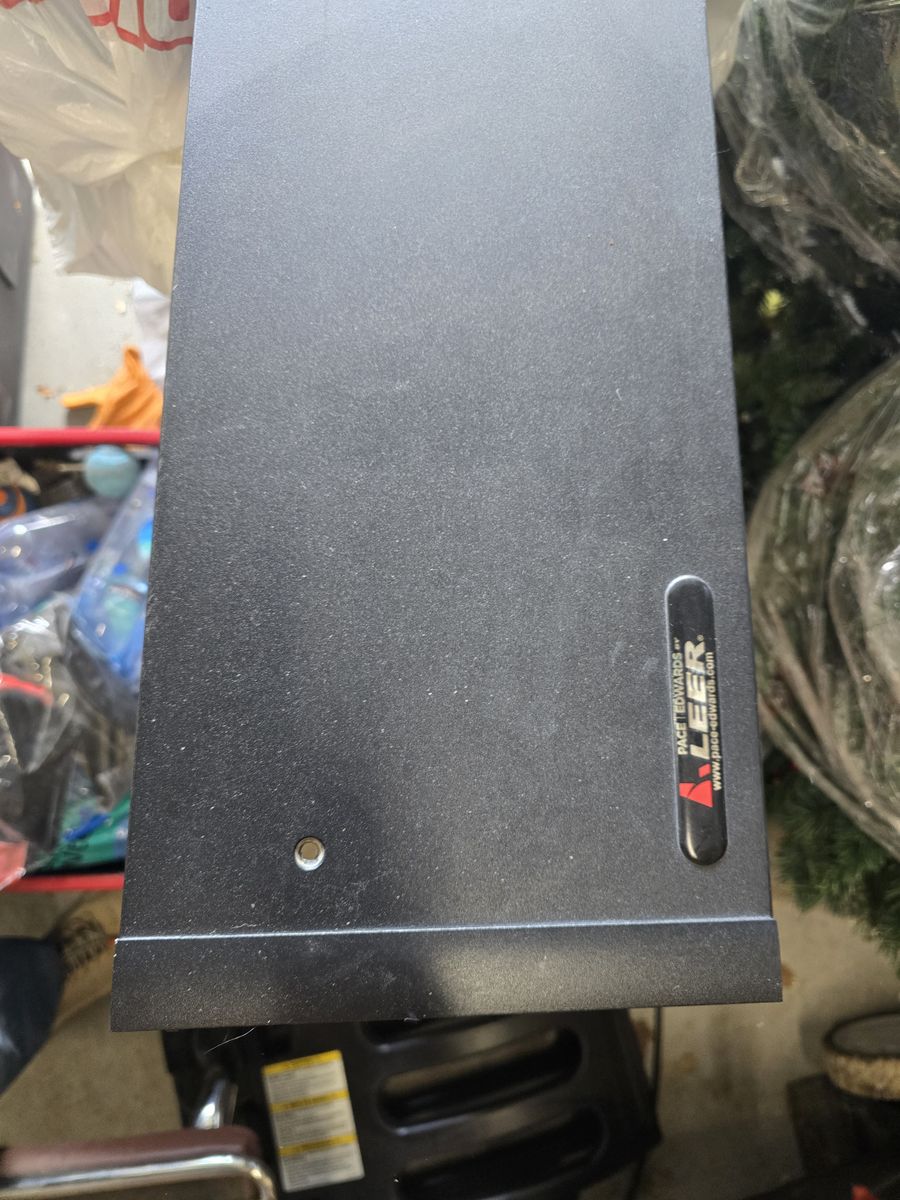 Main image 3