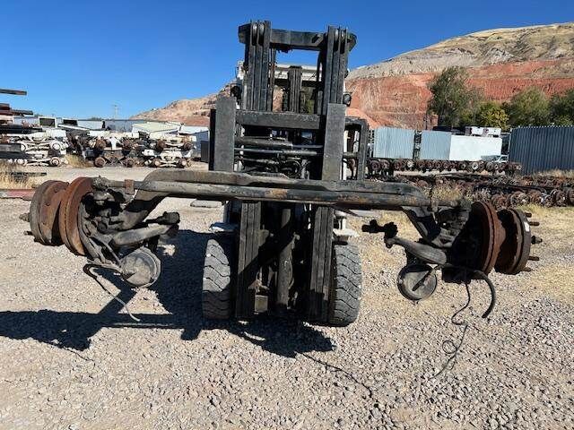 Rockwell FL943 Front Axle Assembly