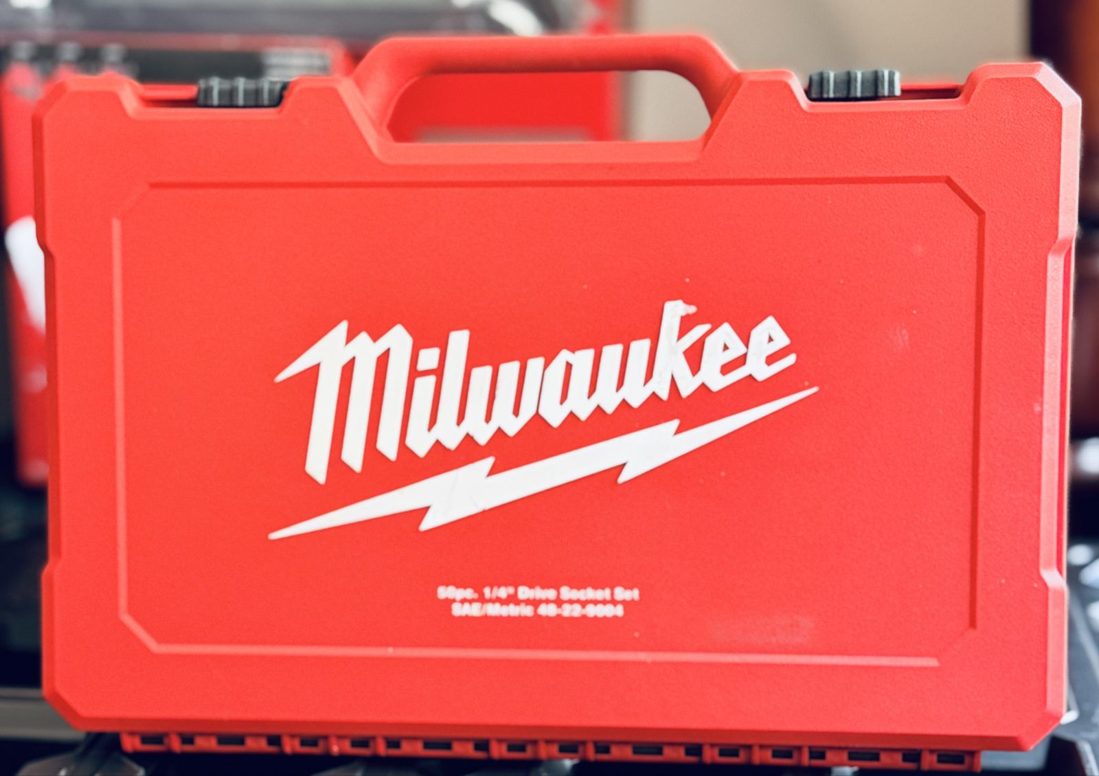 Milwaukee 50pc 1/4" Drive Socket Set SAE/Metric 48-22-9004