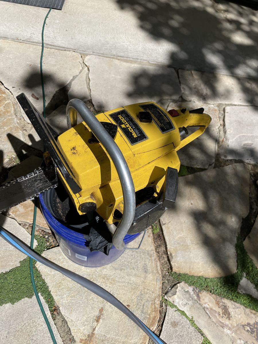 Free Working Chainsaw